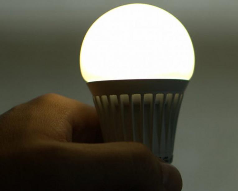 Nhập khẩu đèn LED (dân dụng)